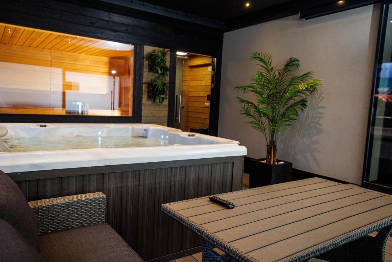 Arena Deluxe&spa Hotel *
