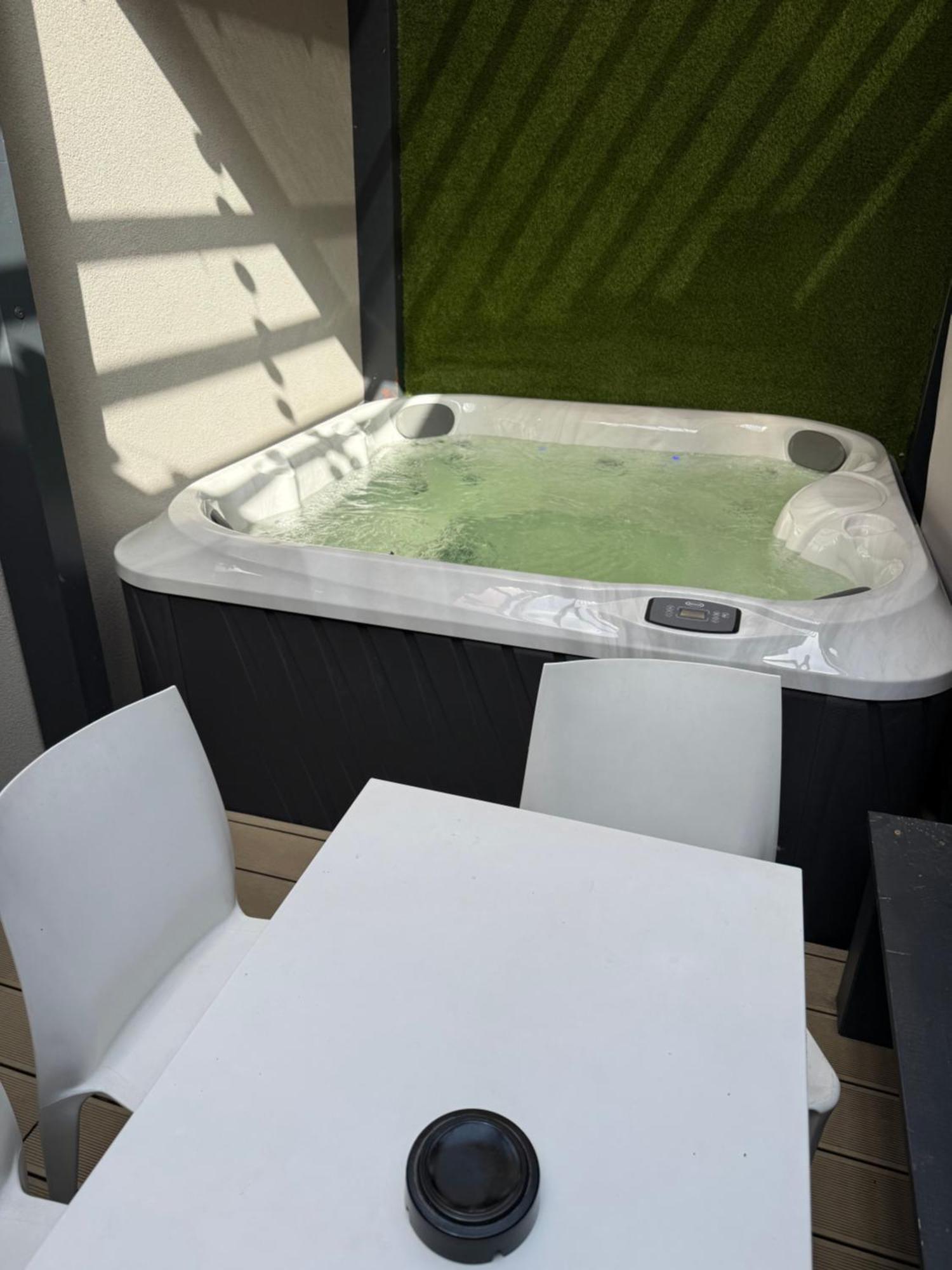 Hotel Arena Deluxe&spa *
